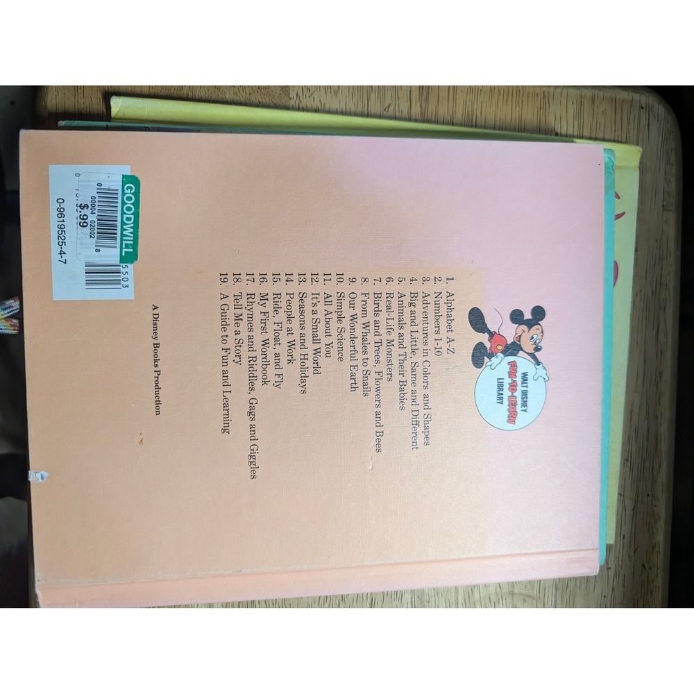 Vintage Walt Disney 3 Book Lot Mickey Meets Giant Donalds Big News Colors Shapes - Picture 9 of 12
